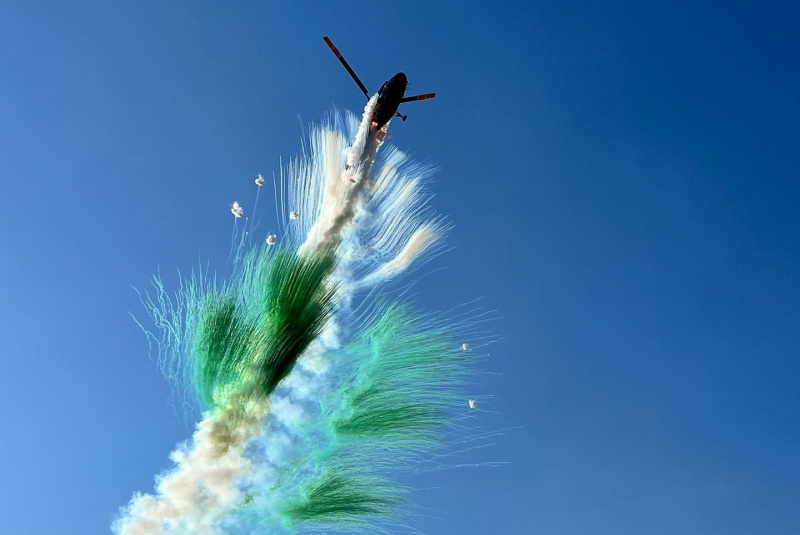  Špeciálne efekty a pyrotechnika - gal / AirShow - foto
