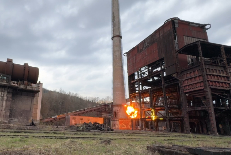  Demolácie objektov pomocou trhavín - gal / Demolácie objektov pomocou trhavín - foto